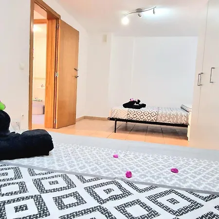 Paraiso 2 Bedroom Terrace Wifi Free Vakantiehuis